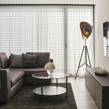 Spacious 1 Bedroom Apartment With Balcony Curych Exteriér fotografie